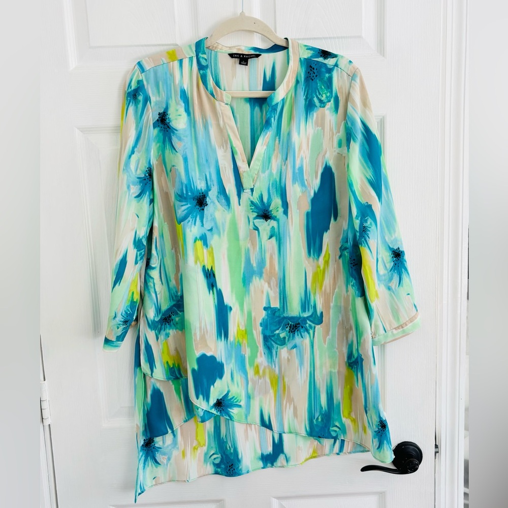 Zac& Rachel tunic top